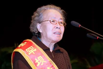 第一代务林人陈彦娴:一生只做植树一件事,在沙漠建起"绿色长城"